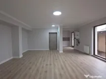 3 Camere Damaroaia bl nou