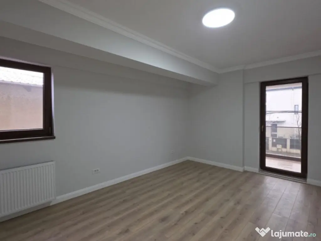 3 Camere Damaroaia bl nou