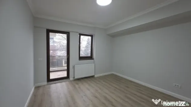 3 Camere Damaroaia bl nou - Bucuresti (Bucuresti-Ilfov)