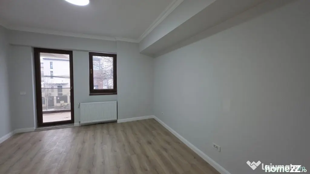 3 Camere Damaroaia bl nou - Bucuresti (Bucuresti-Ilfov)