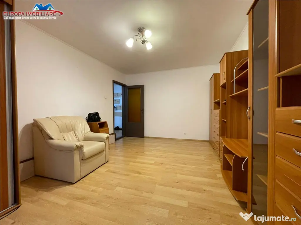 Apartament 3 camere de zona C5 Tulcea