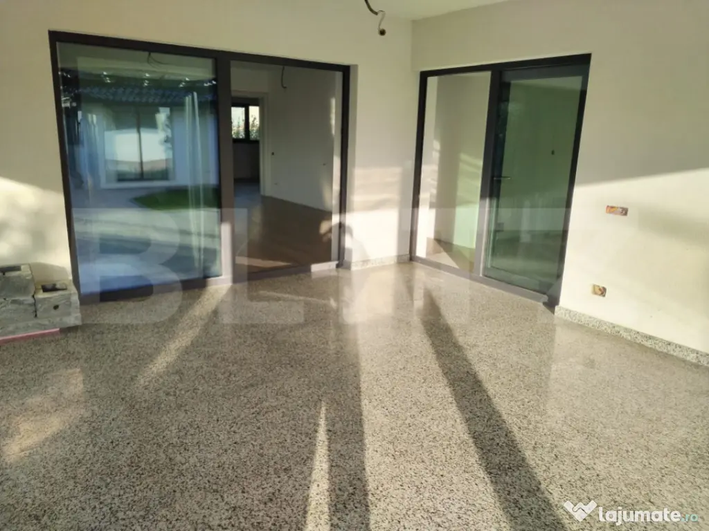 Casa parter, 90 mp, 1000 mp teren, zona Albesti