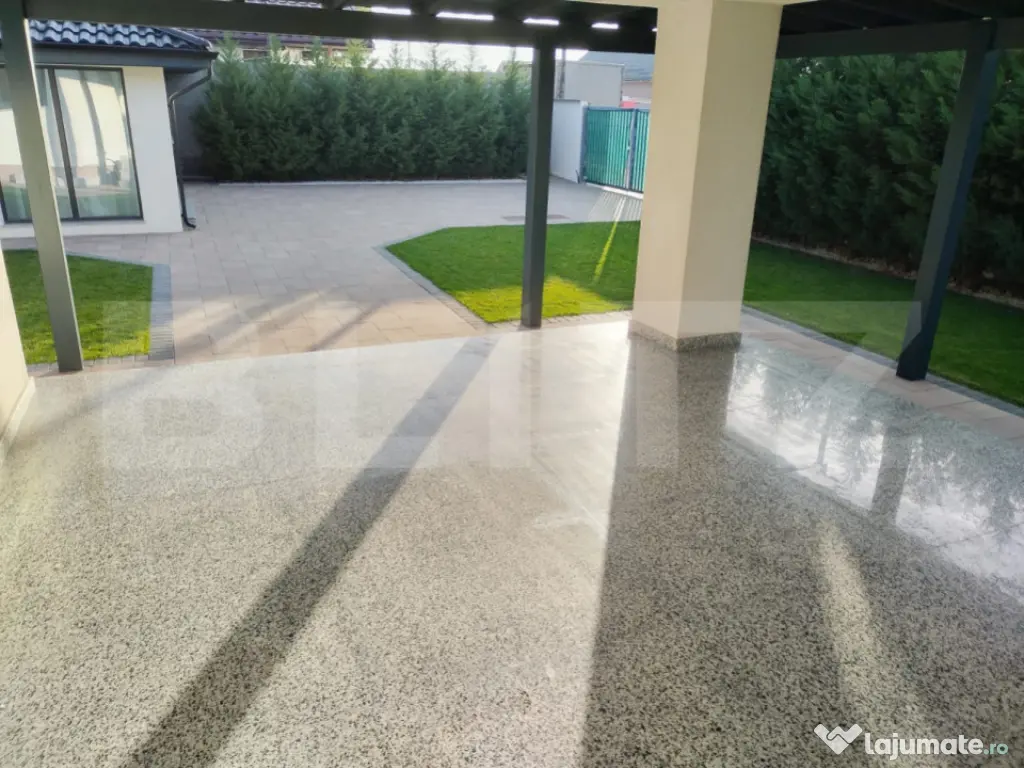 Casa parter, 90 mp, 1000 mp teren, zona Albesti