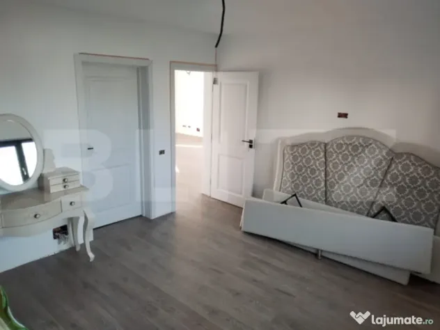Casa parter, 90 mp, 1000 mp teren, zona Albesti