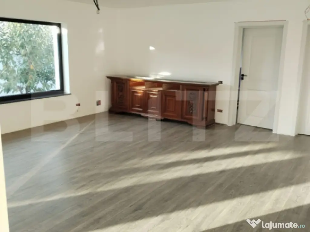 Casa parter, 90 mp, 1000 mp teren, zona Albesti