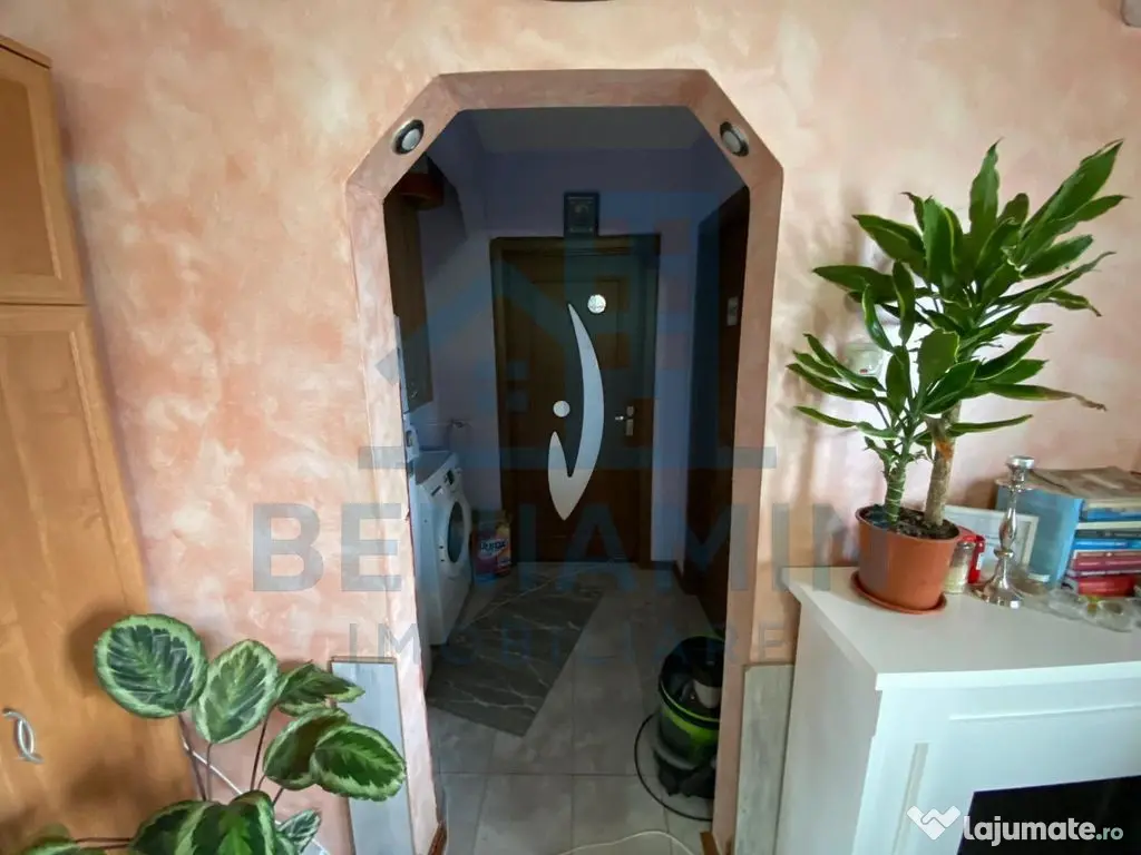 Apartament 2 camere-Etaj 3-Brazda lui Novac-zona Simplon-...