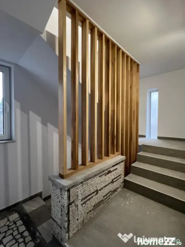 Vila Noua la cheie 520 mp, zona Parcul Mare - Baia Mare (Maramures)