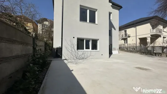 Vila Noua la cheie 520 mp, zona Parcul Mare - Baia Mare (Maramures)