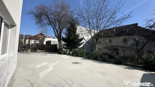 Vila Noua la cheie 520 mp, zona Parcul Mare - Baia Mare (Maramures)