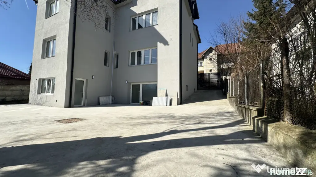 Vila Noua la cheie 520 mp, zona Parcul Mare - Baia Mare (Maramures)