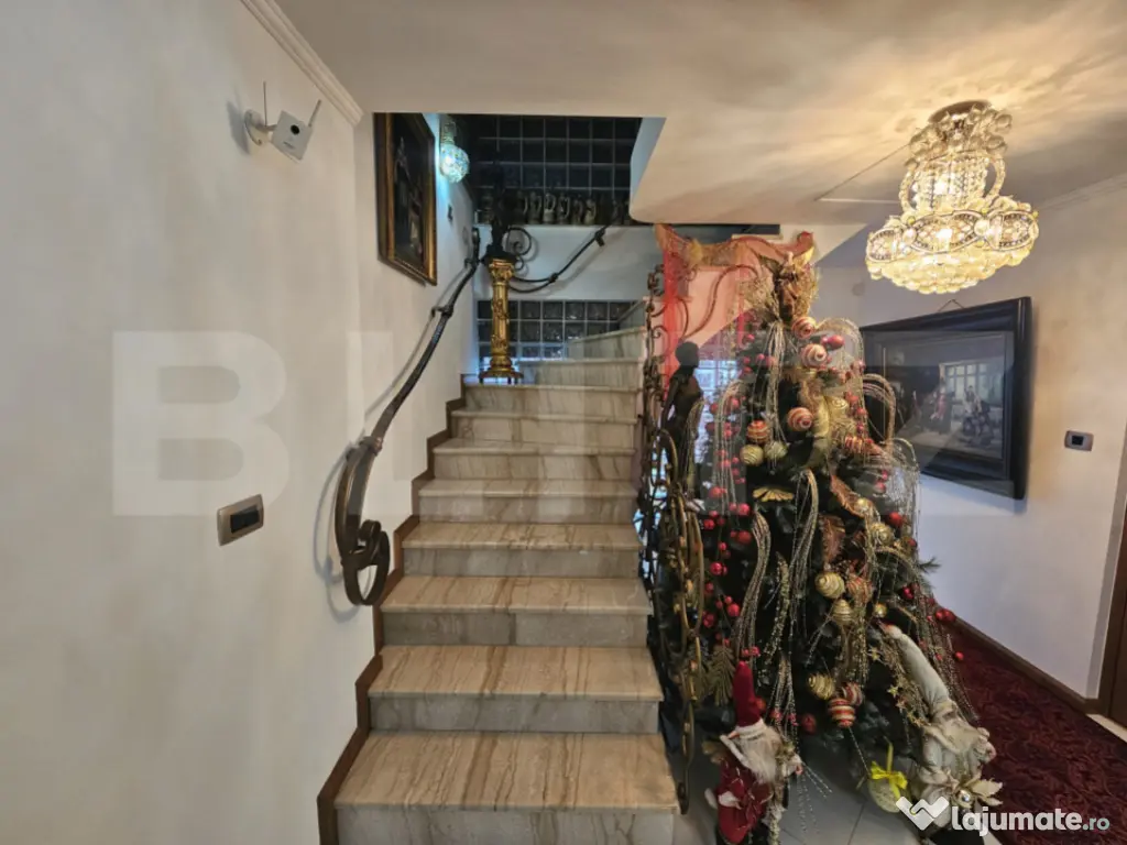 Eleganță și rafinament în Cetate – casa ideală pentru