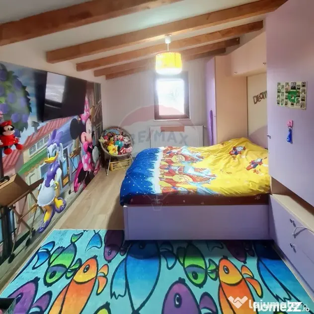 Casa moderna P+M cu 4 camere de vânzare