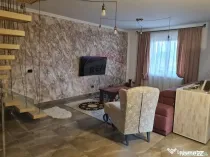 Casa moderna P+M cu 4 camere de vânzare