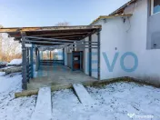 Casă cu Spațiu Comercial in Neamț 