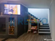 Casă cu Spațiu Comercial in Neamț 