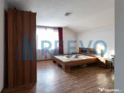 Casă cu Spațiu Comercial in Neamț 