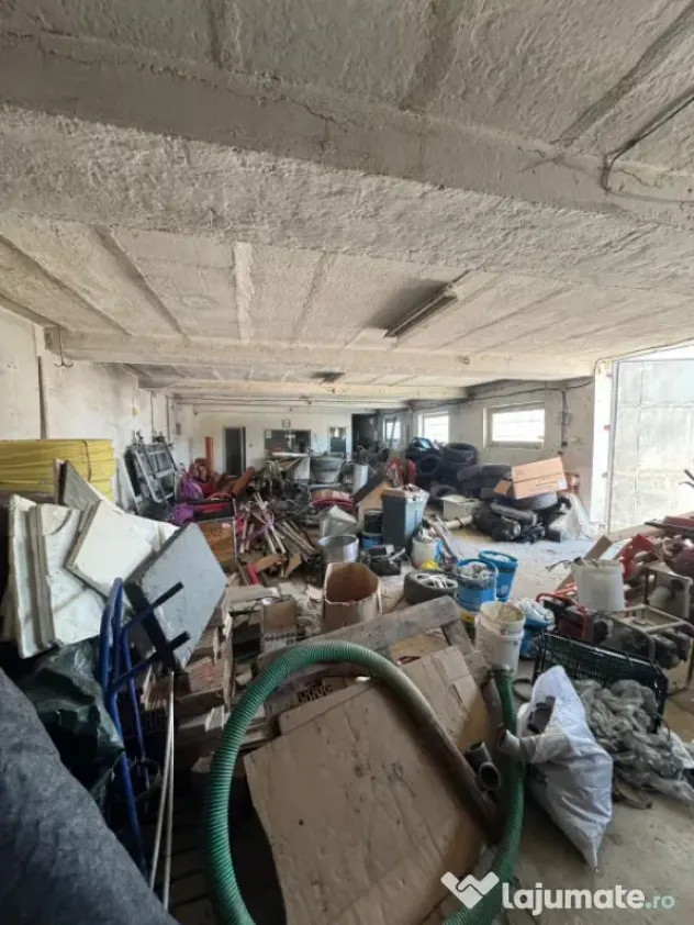 Hală 330 mp cu teren 10 ari, zonă Tanatorio