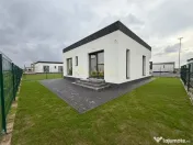 Casa moderna parter / 3 Camere / 2 Bai / Dressing / 2 minute 