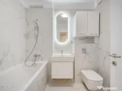 Apartament 2 camere cu vedere la lac in GranVia LakeView 