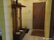 Apartament 3 camere, decomandat - zona Racadau 