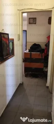 Apartament 3 camere, decomandat - zona Noua