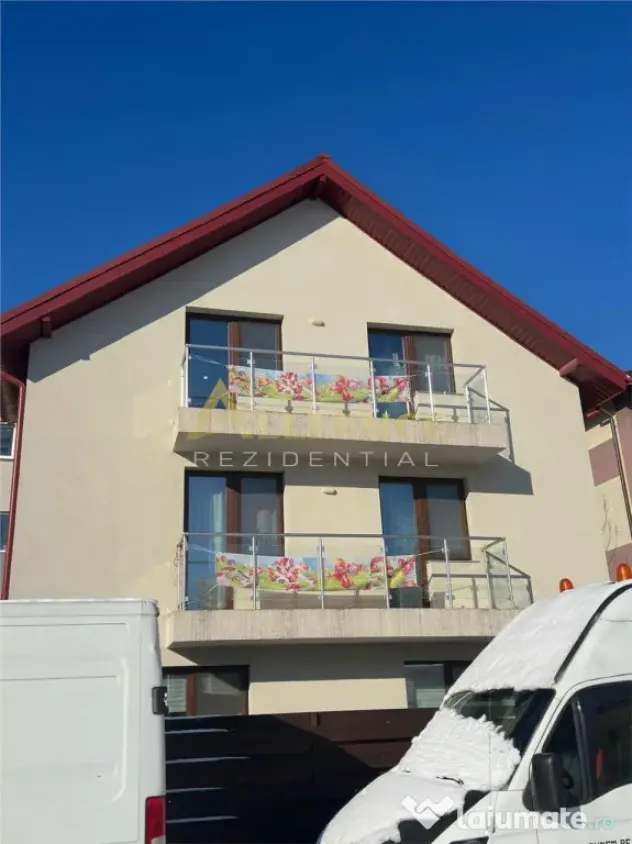 Casa individuala 213 mp, teren 300 m