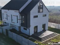 Vila premium cu panouri fotovoltaice la 15 minute de capital