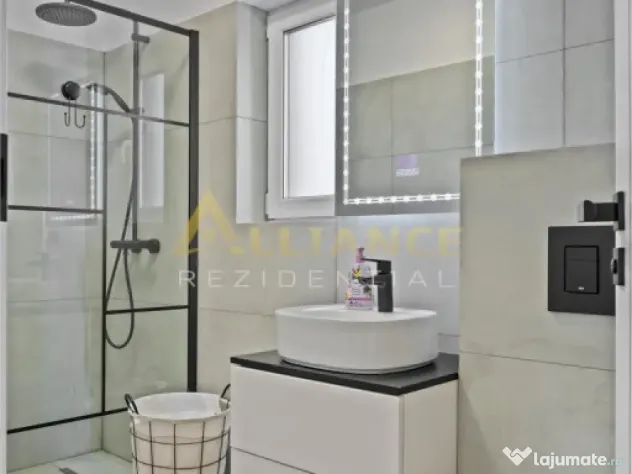 Casa individuala - P 1E POD - 5 camere - 3 bai - 444 teren -