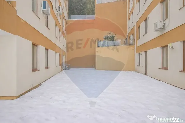 APARTAMENT CU GRADINA 288 MP | 4 CAMERE, 2 BUCATARII | DR...