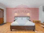 Casă / Vilă cu 16 camere de vânzare Sanmartin/Stefan c... 