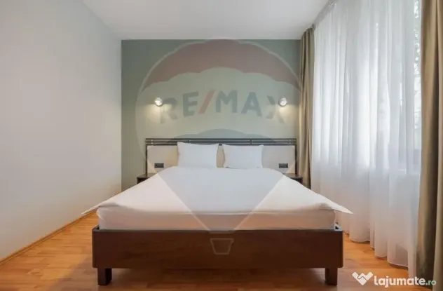 Casă / Vilă cu 16 camere de vânzare Sanmartin/Stefan c...