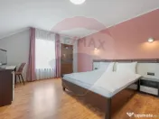 Casă / Vilă cu 16 camere de vânzare Sanmartin/Stefan c... 