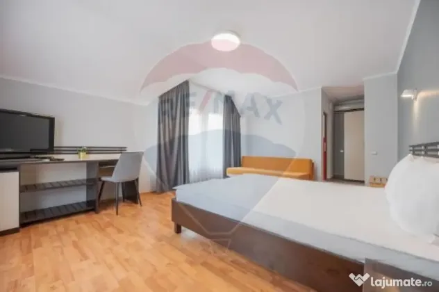 Casă / Vilă cu 16 camere de vânzare Sanmartin/Stefan c...
