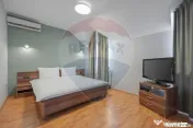Casă / Vilă cu 16 camere de vânzare Sanmartin/Stefan c...