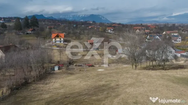 Teren cu priveliște panoramică în Sohodol – Bran