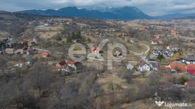 Teren cu priveliște panoramică în Sohodol – Bran