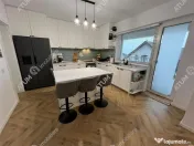 Casa individuala la cheie 4 camere 2 garaje de in Sibiu 