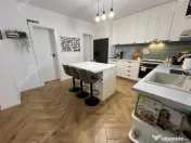 Casa individuala la cheie 4 camere 2 garaje de in Sibiu 