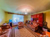 Casă cu 3 camere de vânzare în zona Gai, teren de 1249mp 