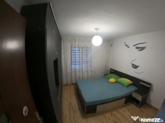 Apartament de Vânzare – decomandat 3 cam 70 mp
