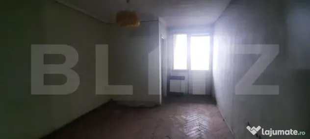 Garsoniera de vanzare, 24 mp, zona Ostrovului Satu Mare
