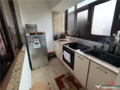 Apartament 3 camere, etaj 2 , ultracentral, renovat, incalzi 