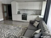 Apartament 3 camere, decomandat - zona Tractorul,