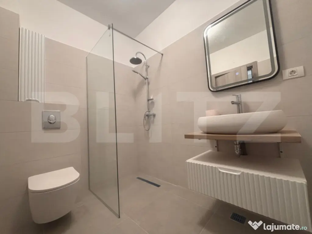 Apartament 2 camere, 61 mp, zona Centrală