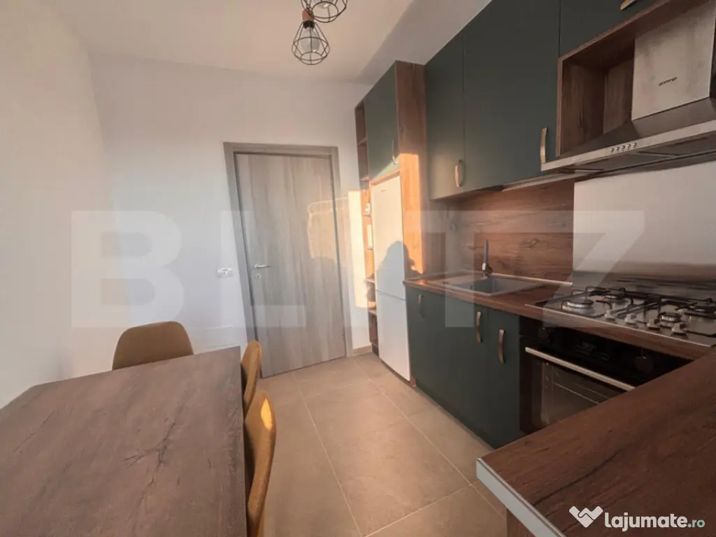 Apartament 2 camere, 61 mp, zona Centrală