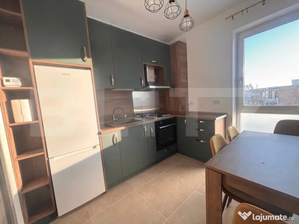 Apartament 2 camere, 61 mp, zona Centrală