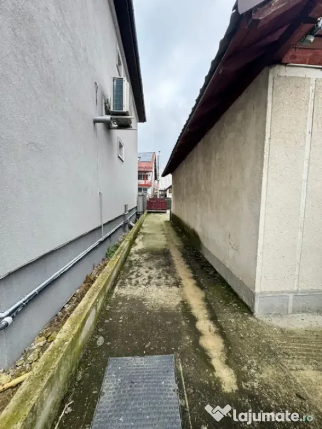 Teren cu potențial de dezvoltare, 350 mp, zonă Semicentral