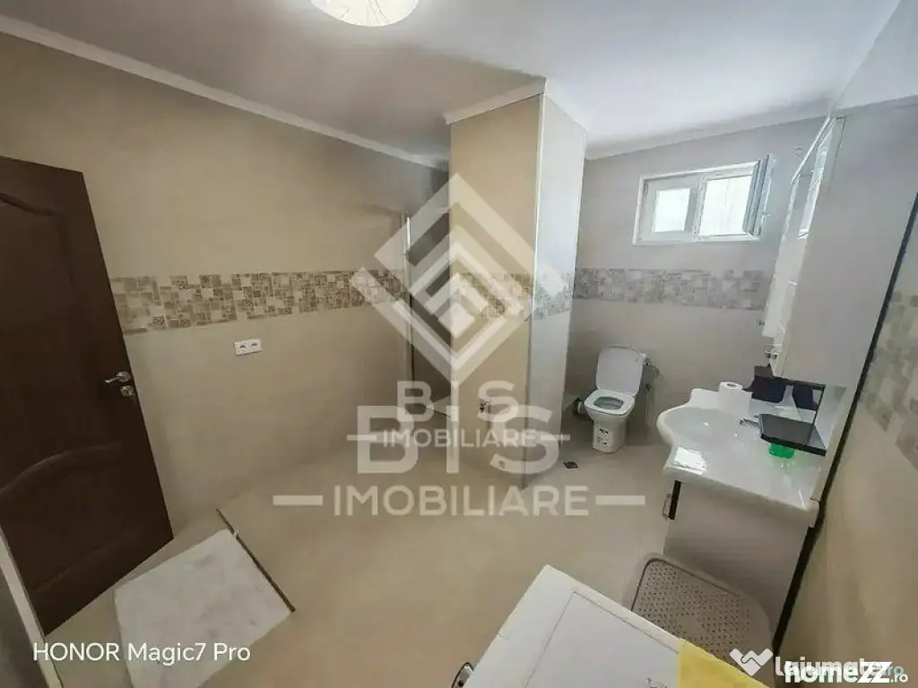 Apartament 4 camere etaj 2