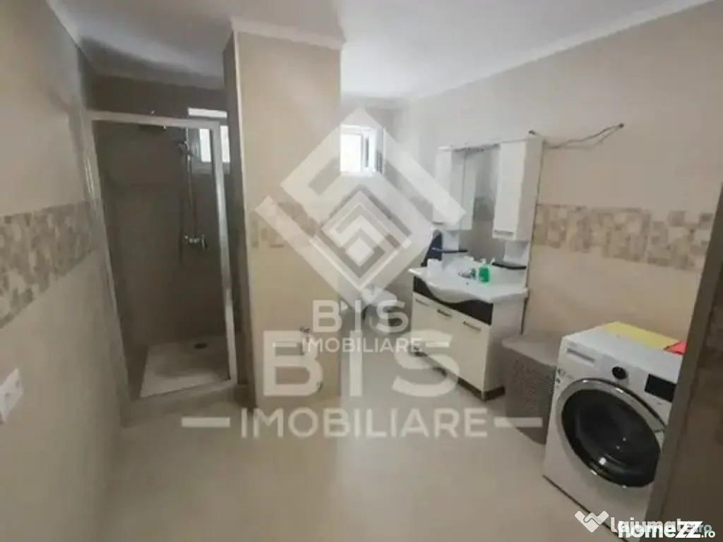 Apartament 4 camere etaj 2