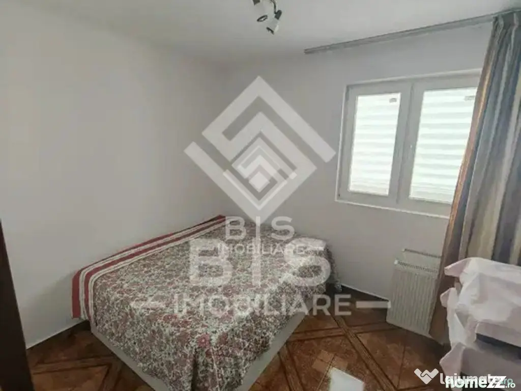 Apartament 4 camere etaj 2